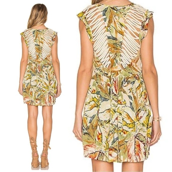 Revolve Raga Makki Valley Cap Sleeve Mini Dress in Sage NWT Boho Cut out Small - Picture 3 of 13